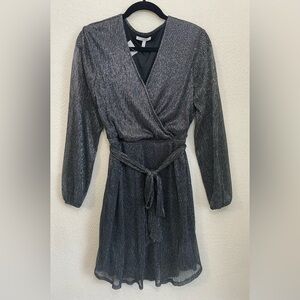 NWT Maurices Silver & Black Metallic Slip On Faux Wrap Dress & Tie Belt. Size S